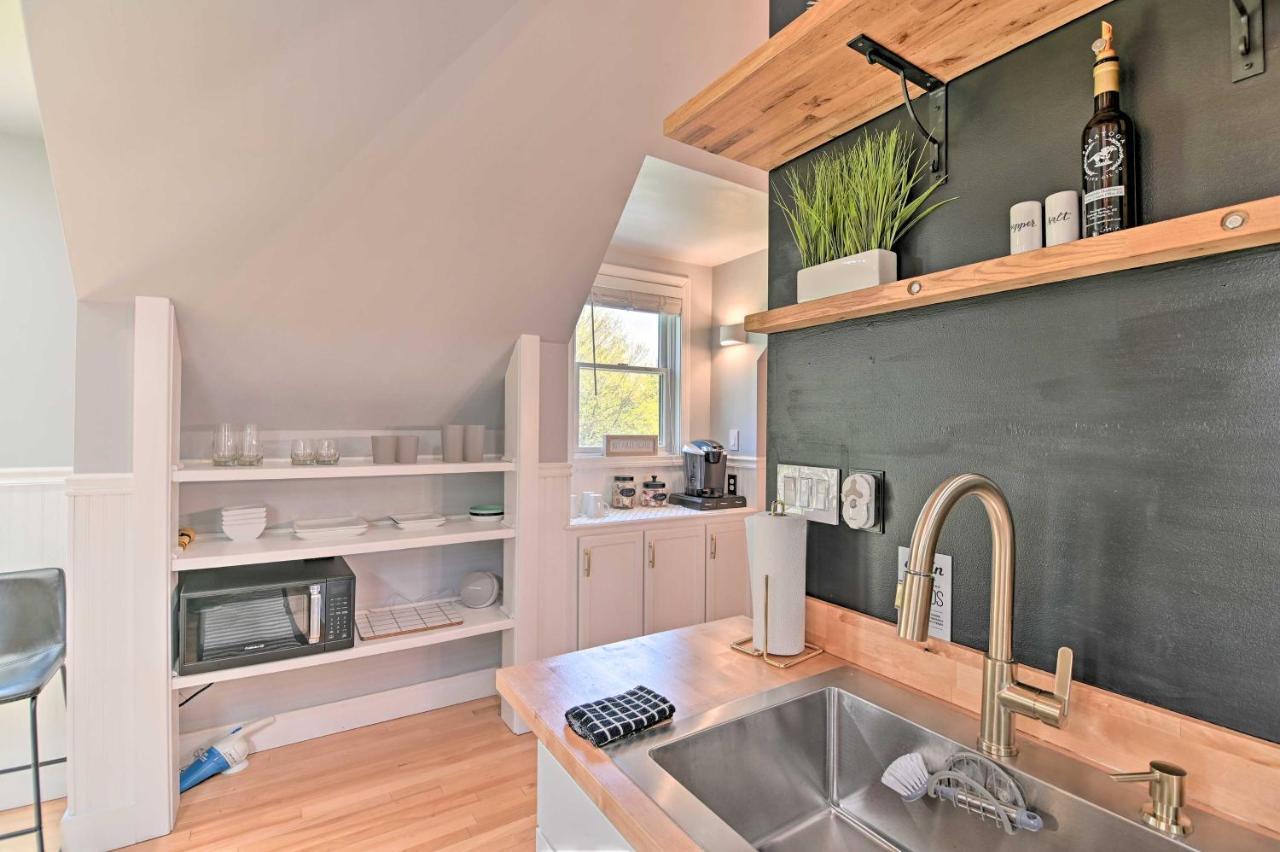 Stylish Studio With Fireplace About 3 Mi From Dtwn! Saratoga Springs Exterior photo